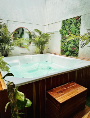 Chic House whit Jacuzzi